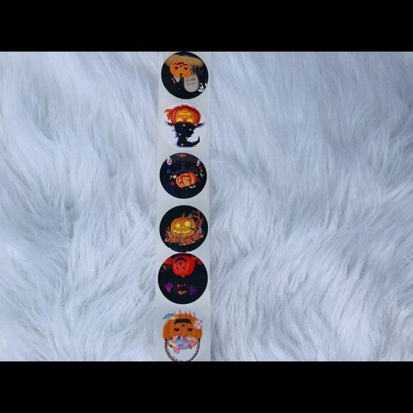 Brand New Halloween Sticker Roll - 500 Pieces 8 Designs Happy Halloween … - Picture 7 of 10